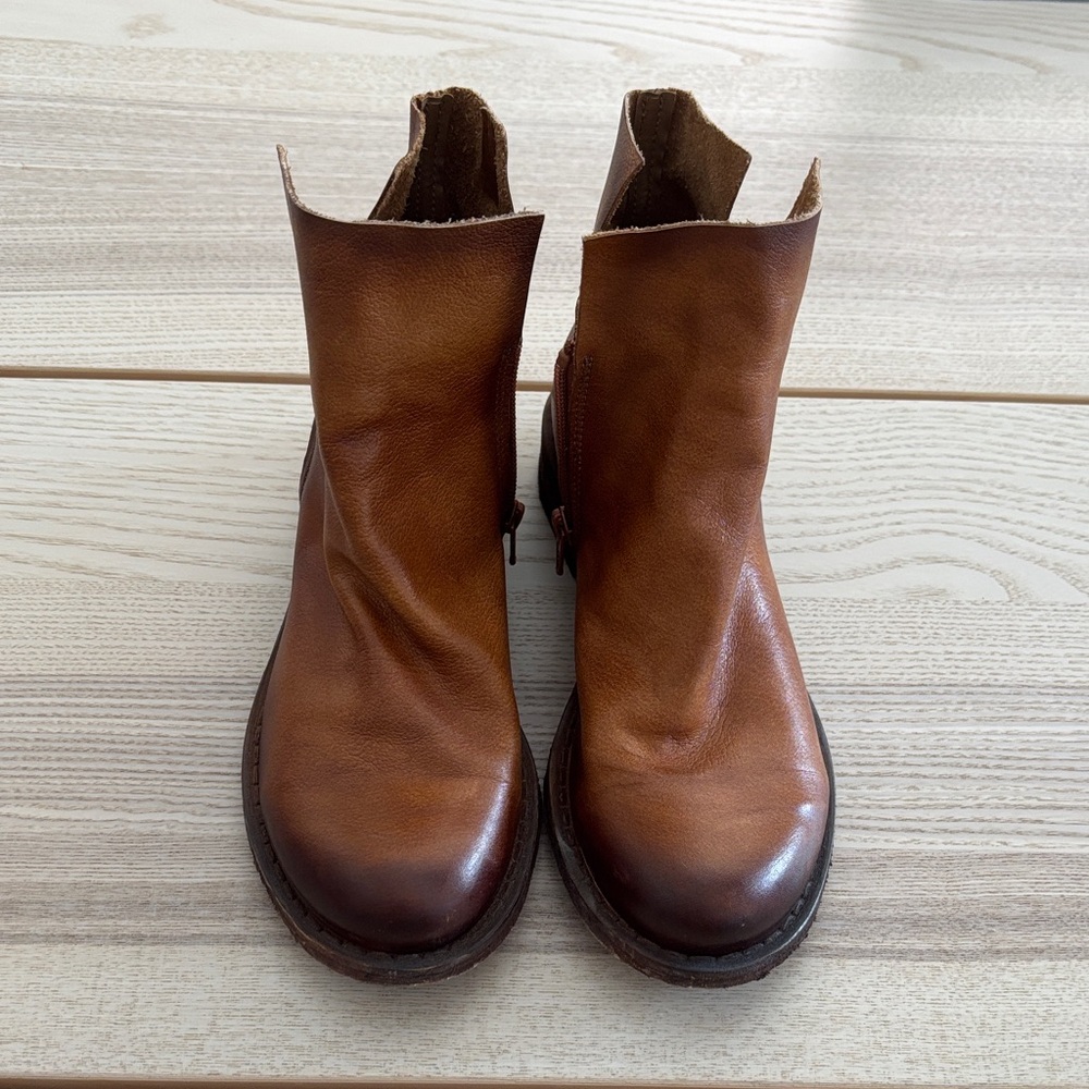 Elegant Brown Ankle Booties